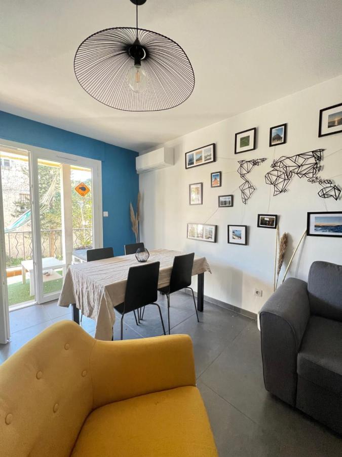 Superbe Appartement Centre Ville นีมส์ ภายนอก รูปภาพ