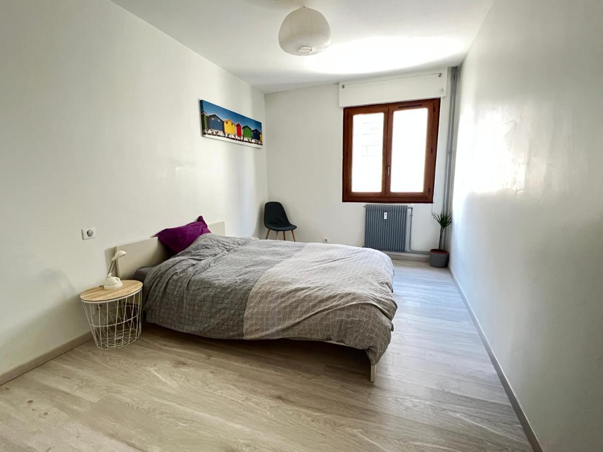 Superbe Appartement Centre Ville นีมส์ ภายนอก รูปภาพ